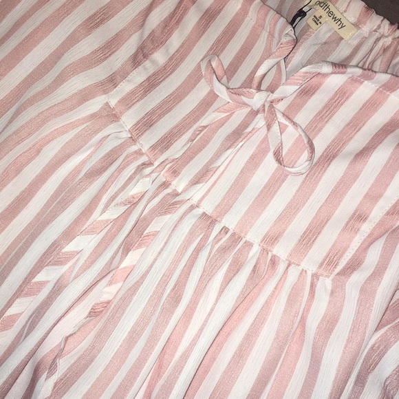 Pink and White Adjustable Strap Tee - Picture 6 of 6